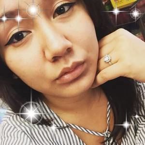 Meet your Posher, Ariane